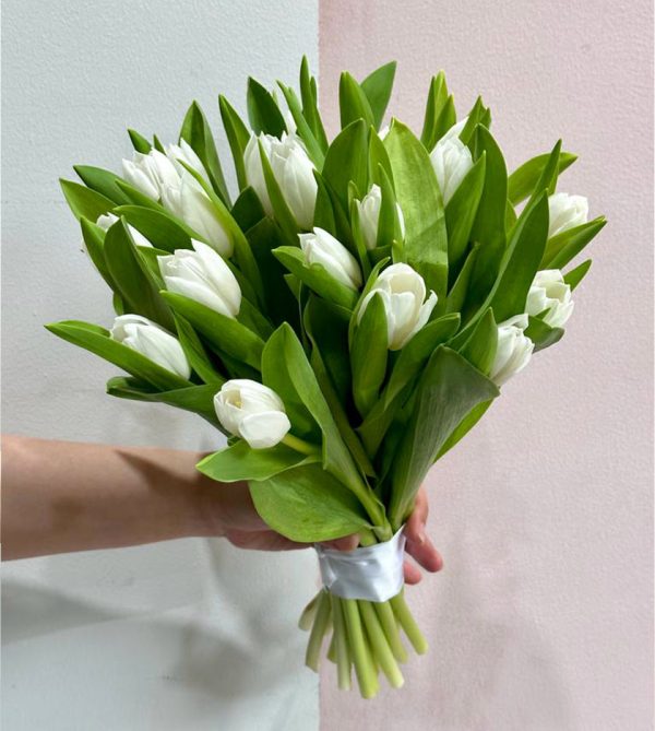 20 White Tulips - Original Flowers