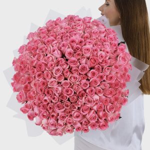 200 Pink Roses - Signature Flowers