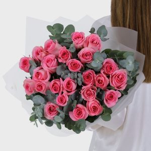 24 Pink Roses - Signature Flowers