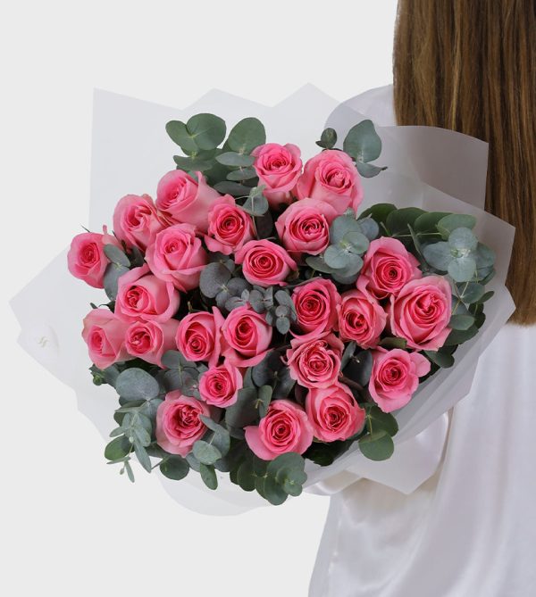 24 Pink Roses - Signature Flowers