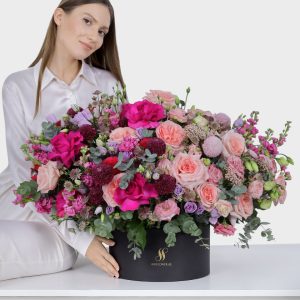 Bordeaux Box Arrangement - Signature Flowers