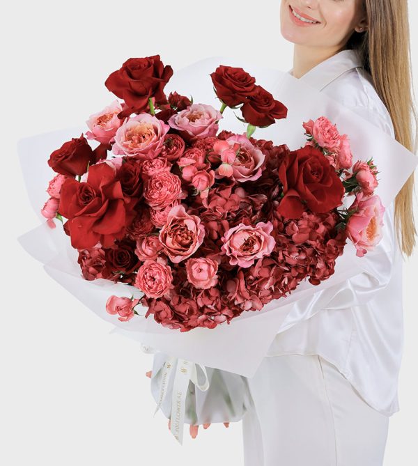 Cosmopolitan Bouquet - Wow! Flowers