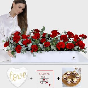 I Love You Bundle (Grande) - Signature Fresh Cut Flowers