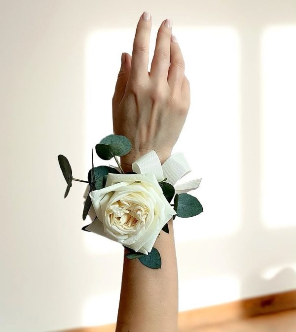 Luxury O&apos;Hara Bridal Corsage - Original Flowers