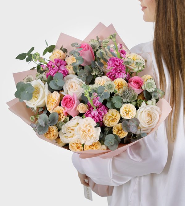 Selene Bouquet - WoW! Flowers